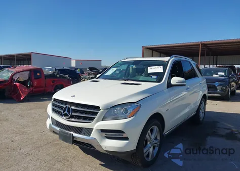 2012 Mercedes-Benz Ml 350 4Matic z USA, uszkodzony, nr VIN 4JGDA5HB2CA009973